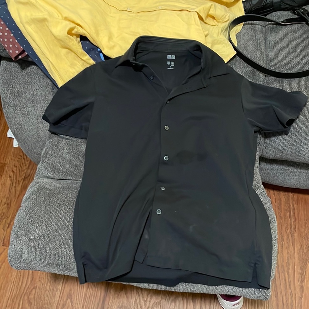 UNIQLO men’s button down